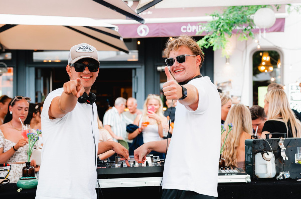 DJ O&U